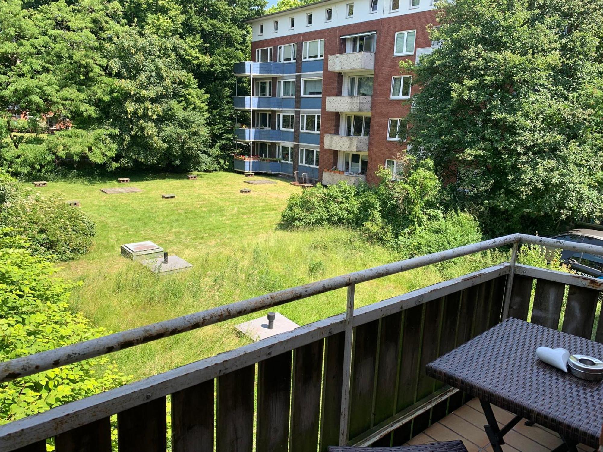 Fruchtallee Apartment